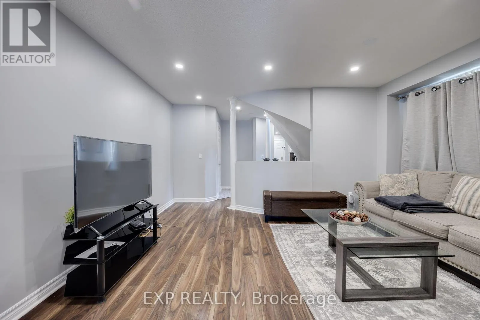 1015 BORDEN LANE
