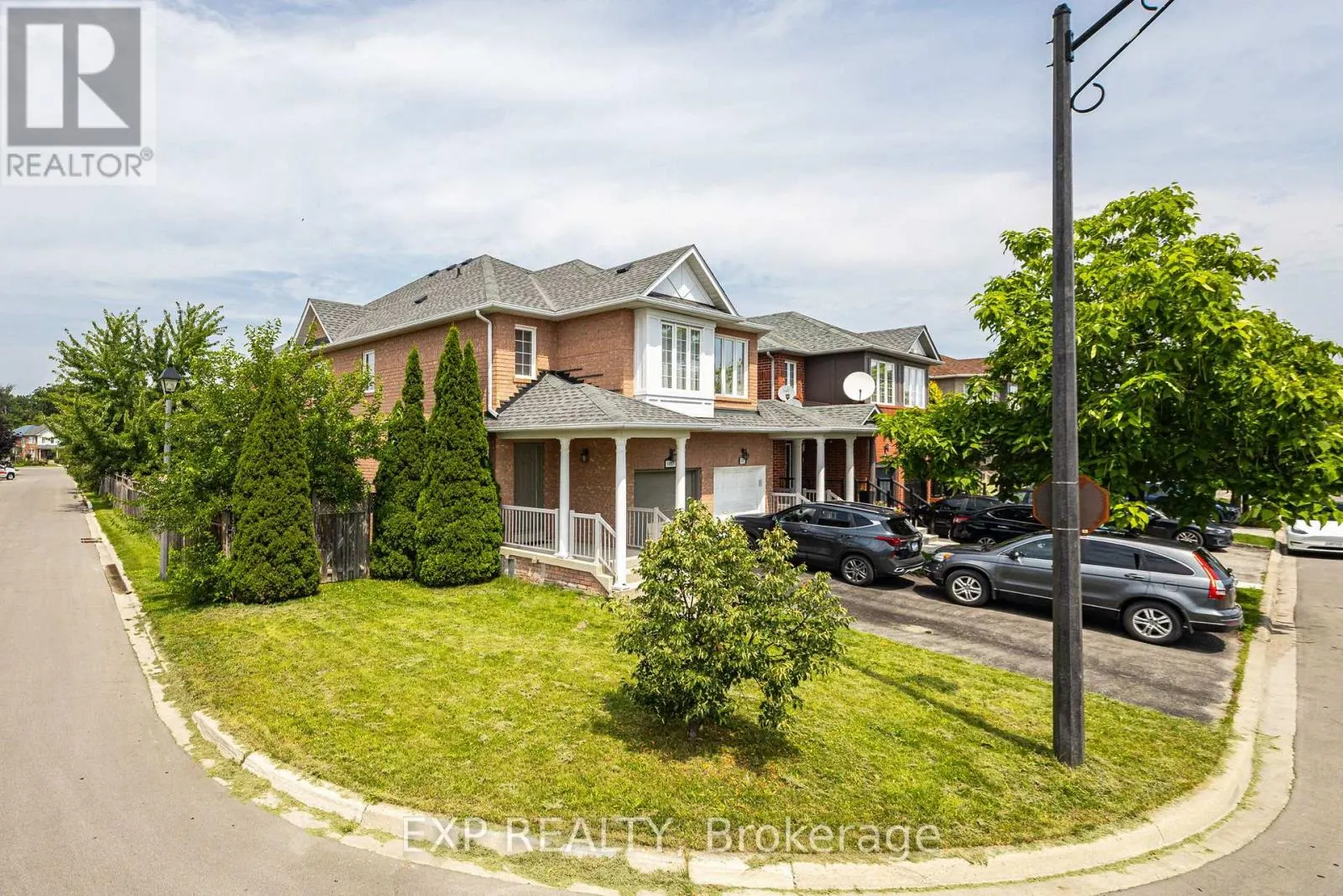 1015 BORDEN LANE