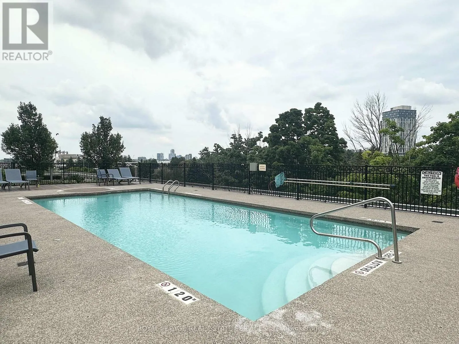 1702 - 188 CLARK BOULEVARD