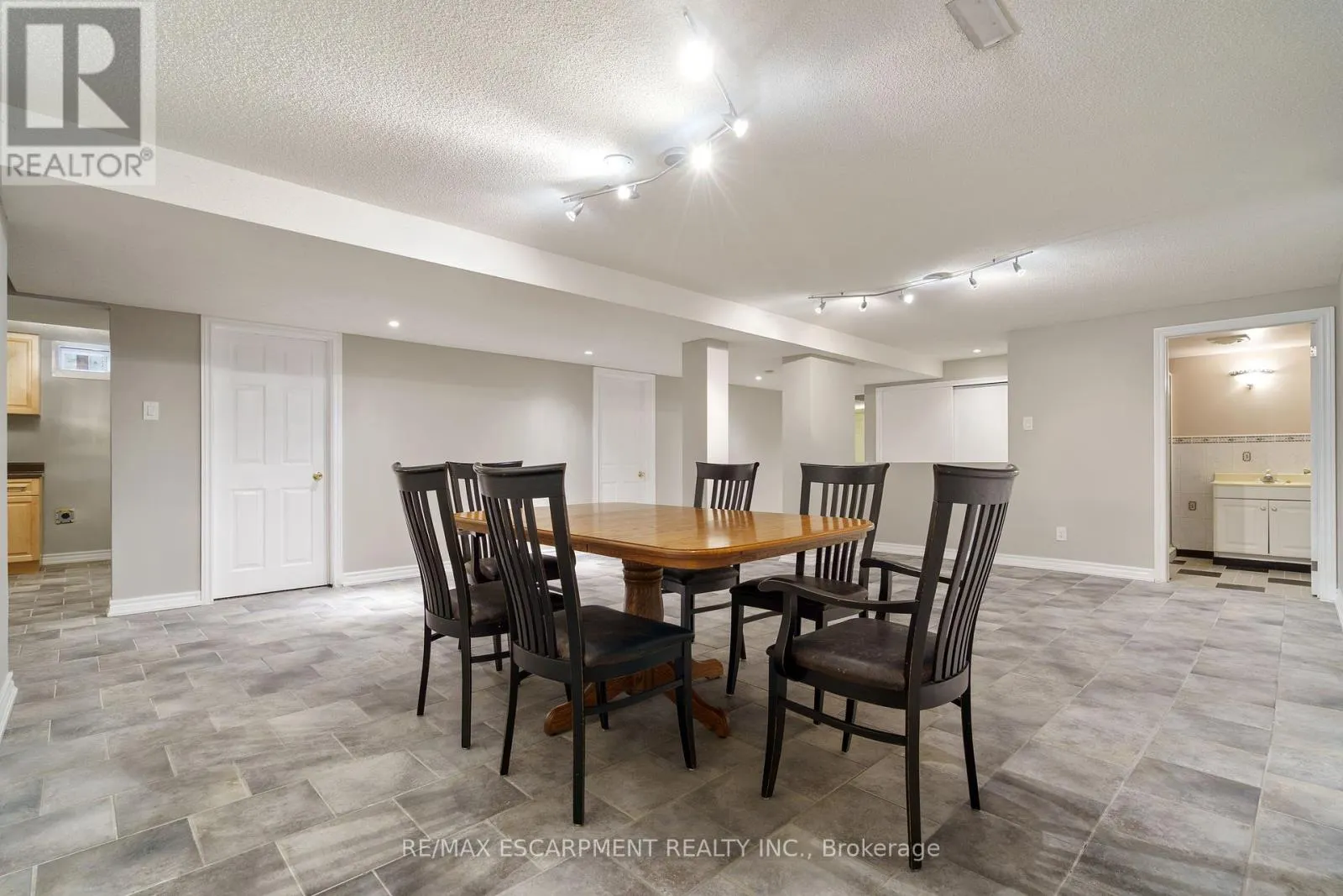 6451 ALDERWOOD TRAIL