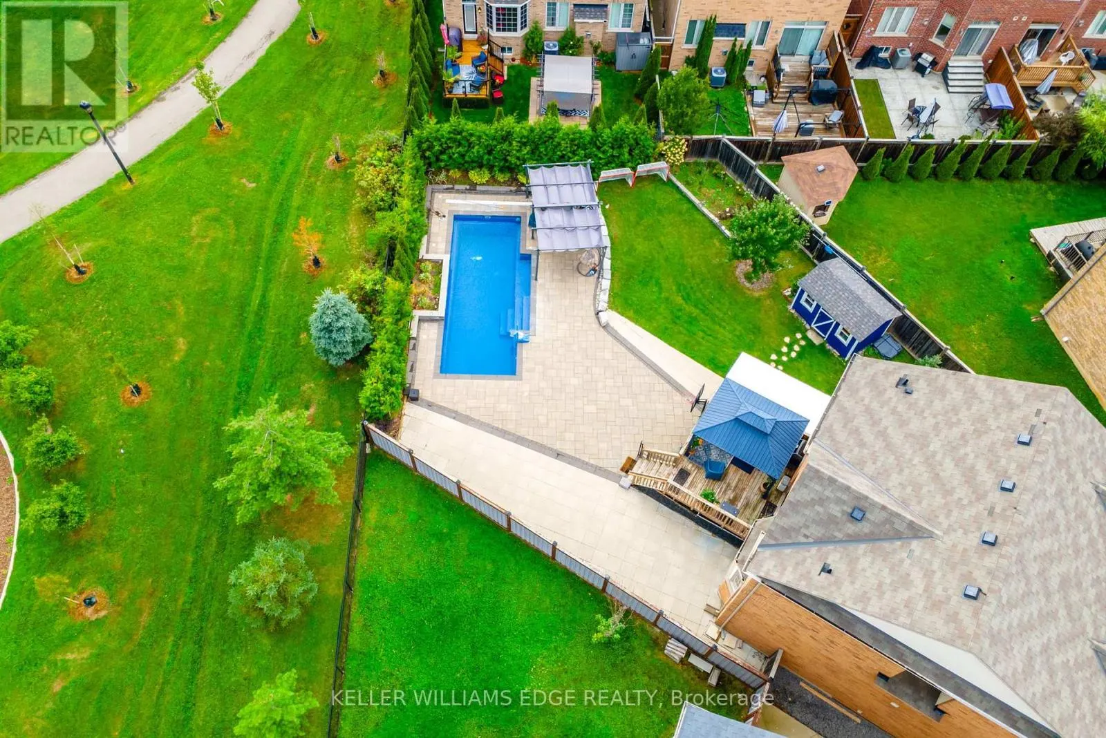 200 GIDDINGS CRESCENT E