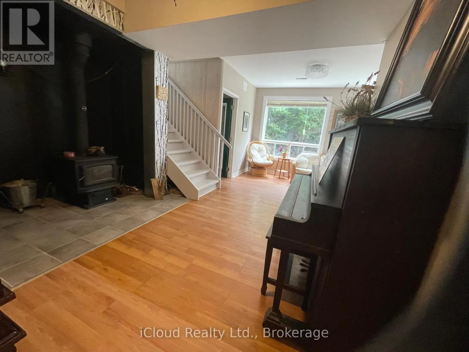 897 CALEDON EAST GARAFRAXA TOWNLINE