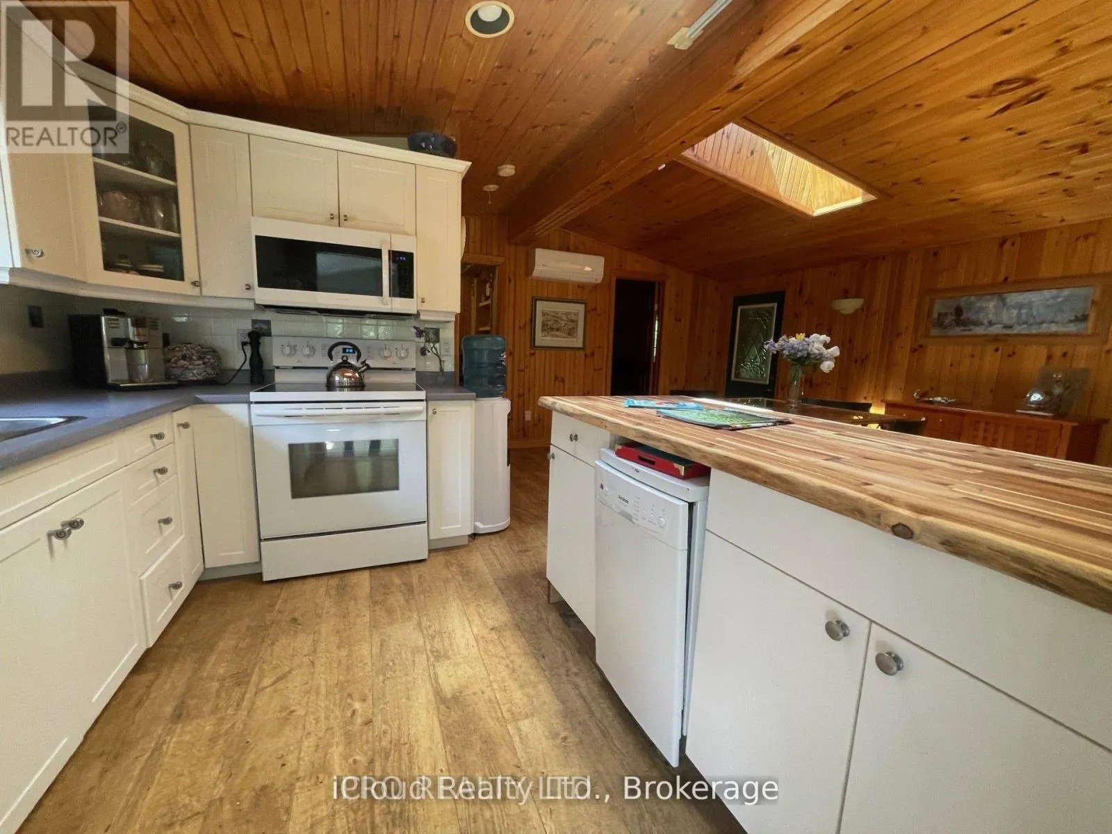 897 CALEDON EAST GARAFRAXA TOWNLINE