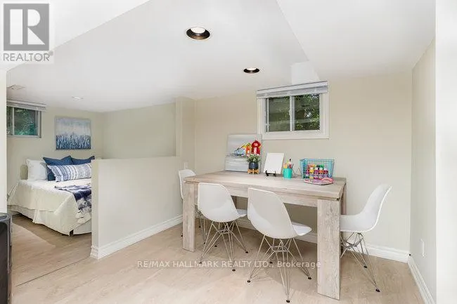 7 TIZZARD AVENUE