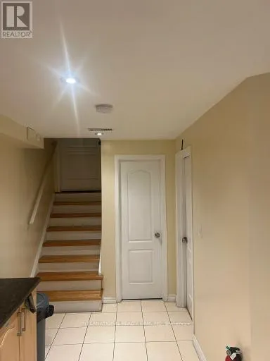 23 HACKETT AVENUE