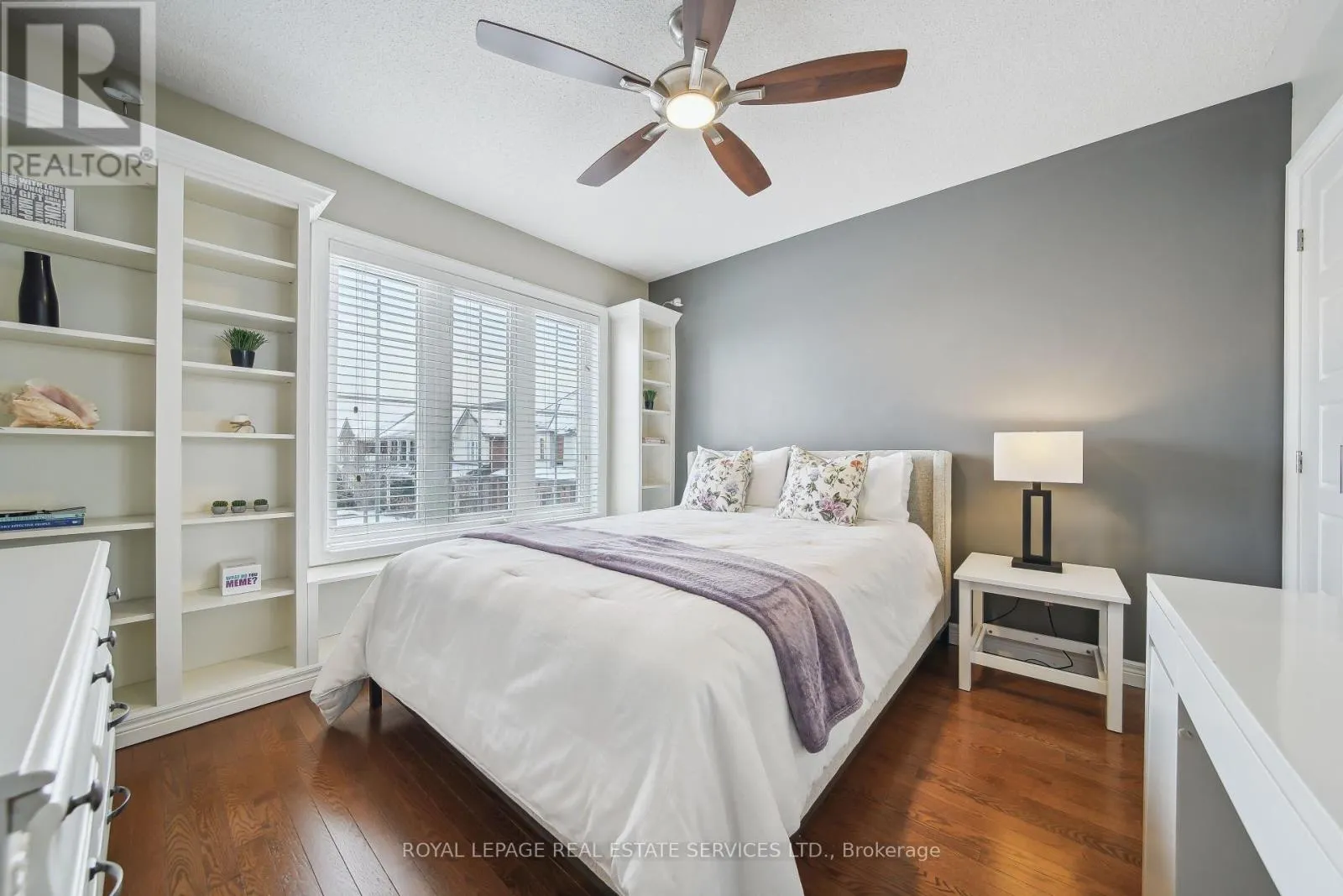 2313 BLUE OAK CIRCLE