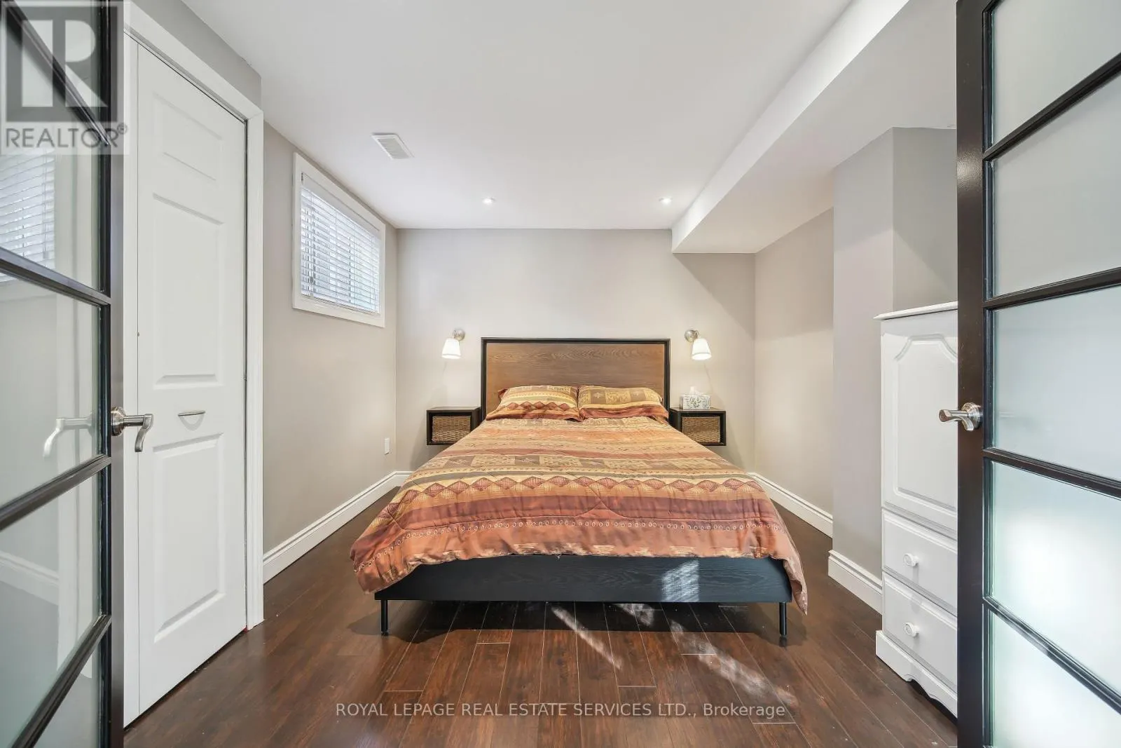 2313 BLUE OAK CIRCLE