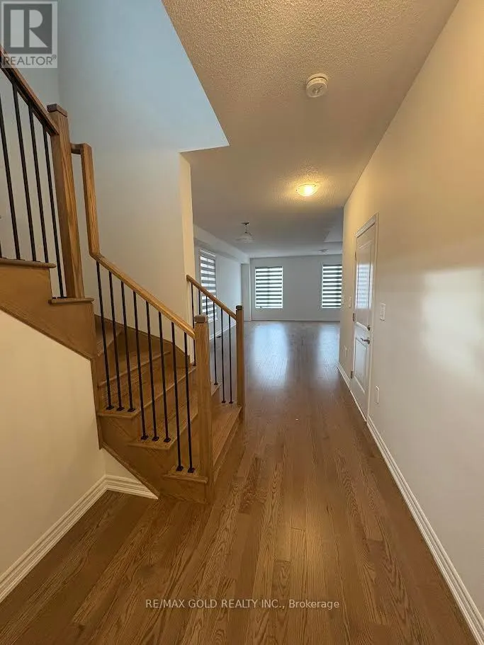 315 BERGAMOT AVENUE