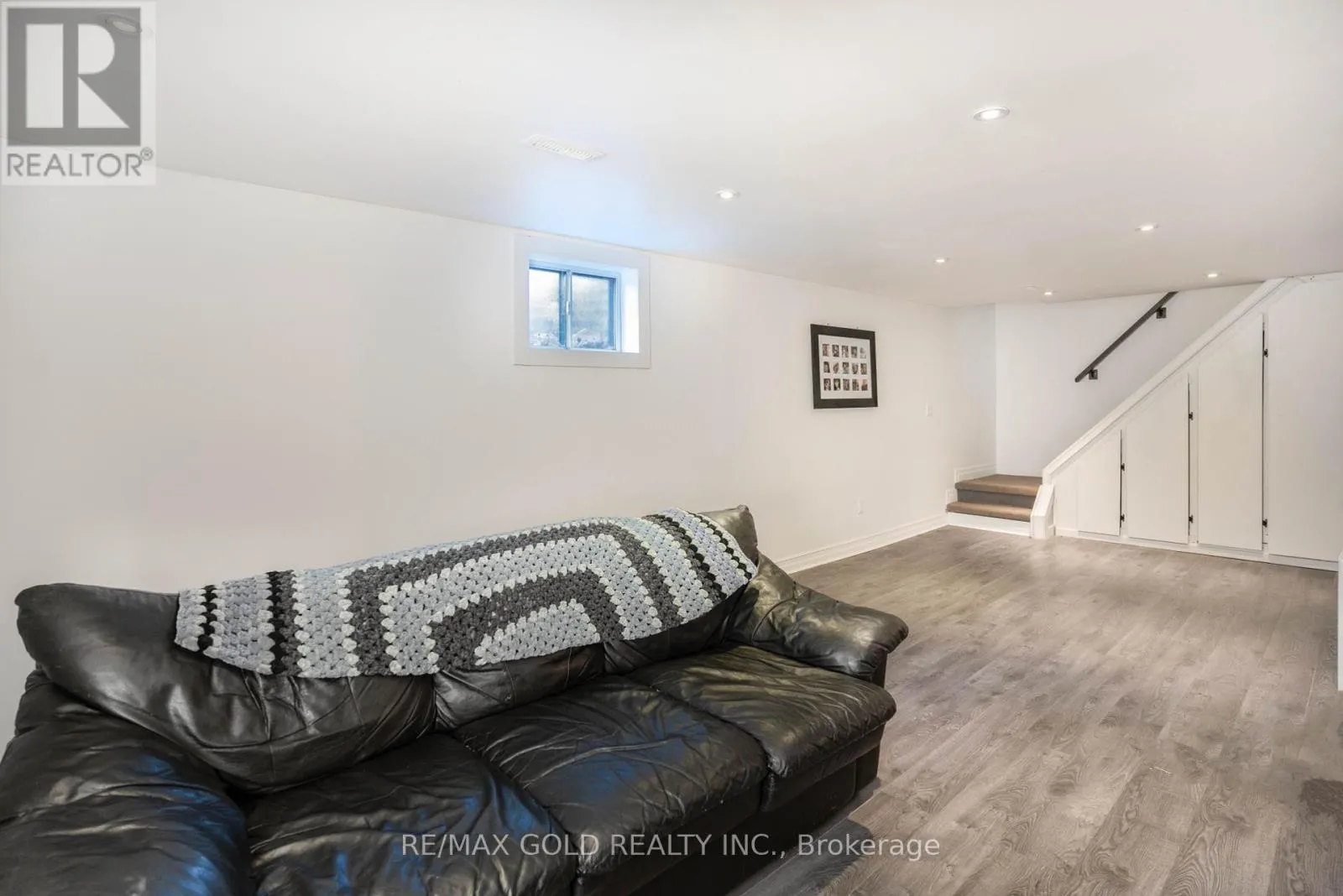 64 BARTLEY BULL PARKWAY