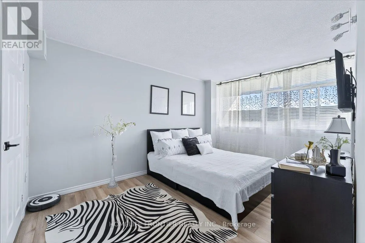 605 - 2301 DERRY ROAD W