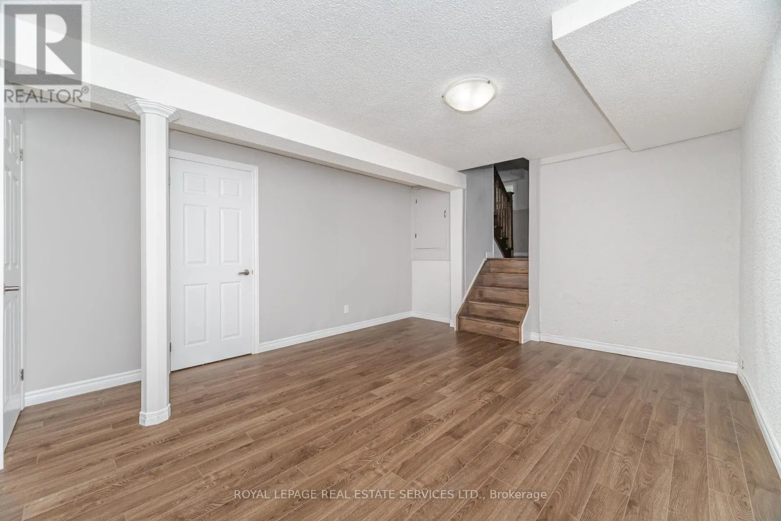 518 VANGUARD CRESCENT