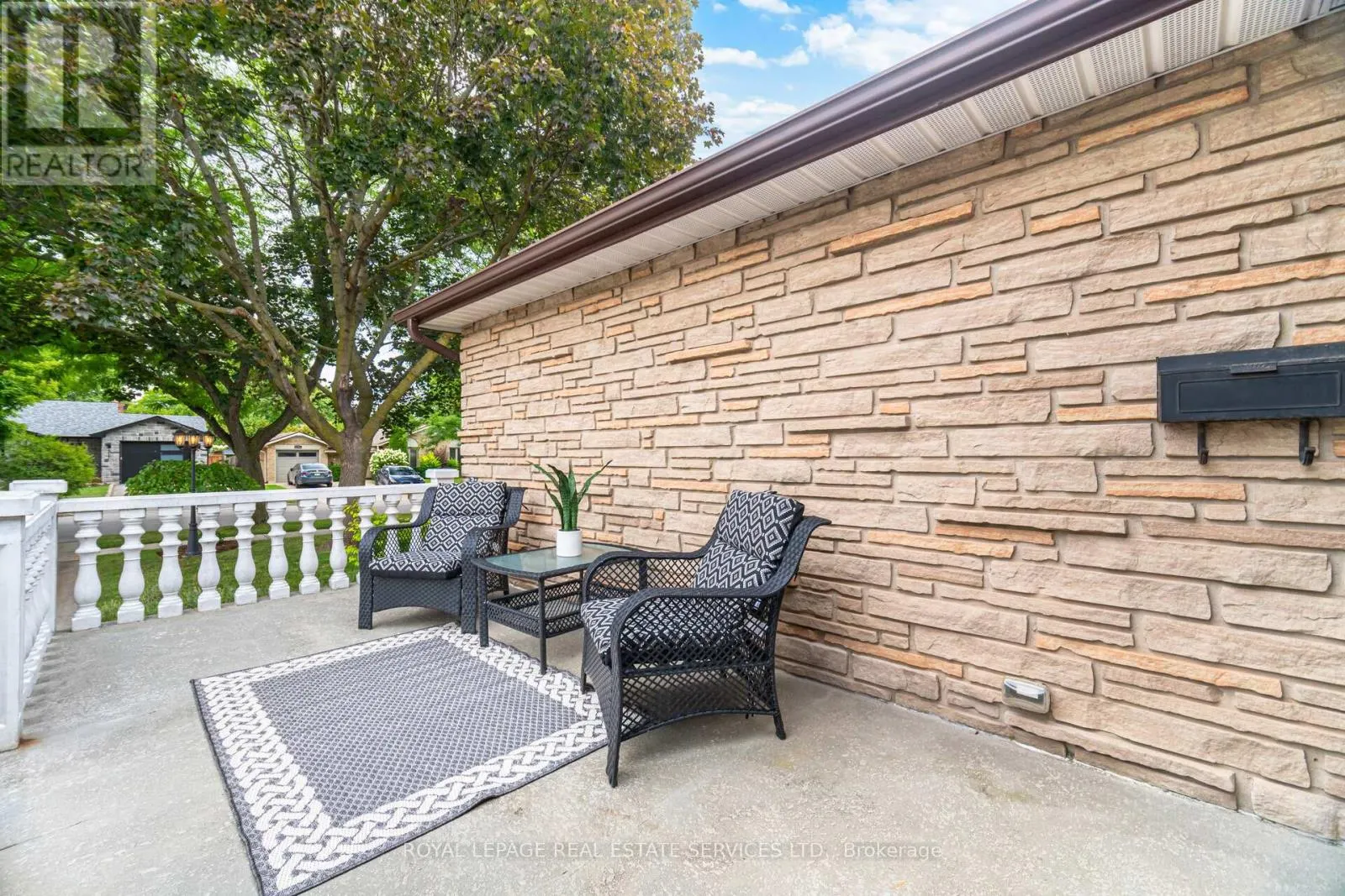 518 VANGUARD CRESCENT