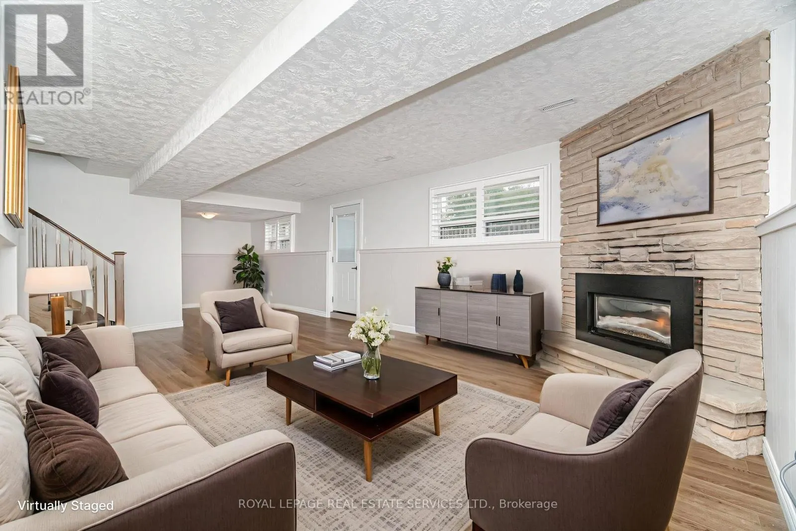 518 VANGUARD CRESCENT