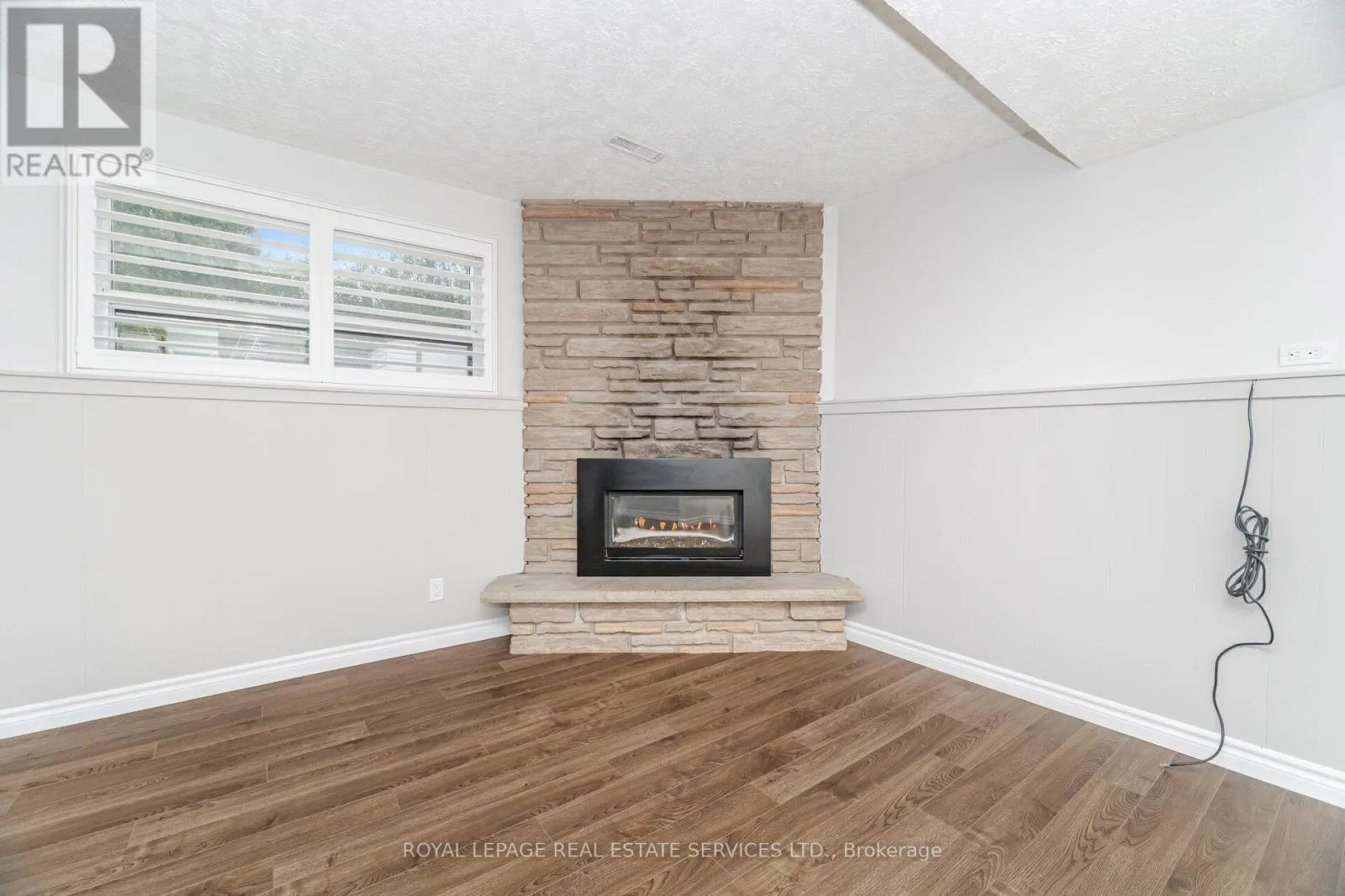 518 VANGUARD CRESCENT