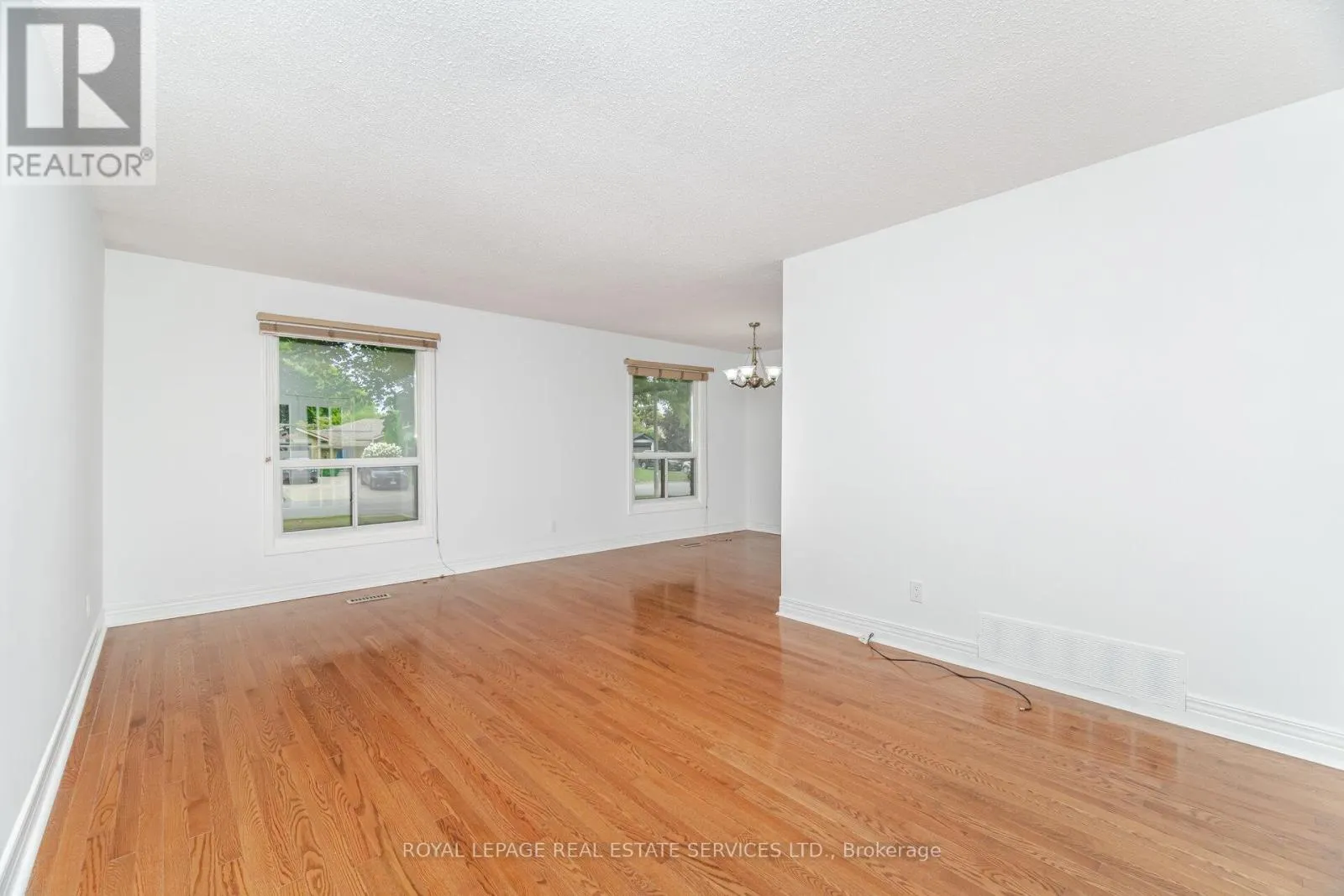 518 VANGUARD CRESCENT