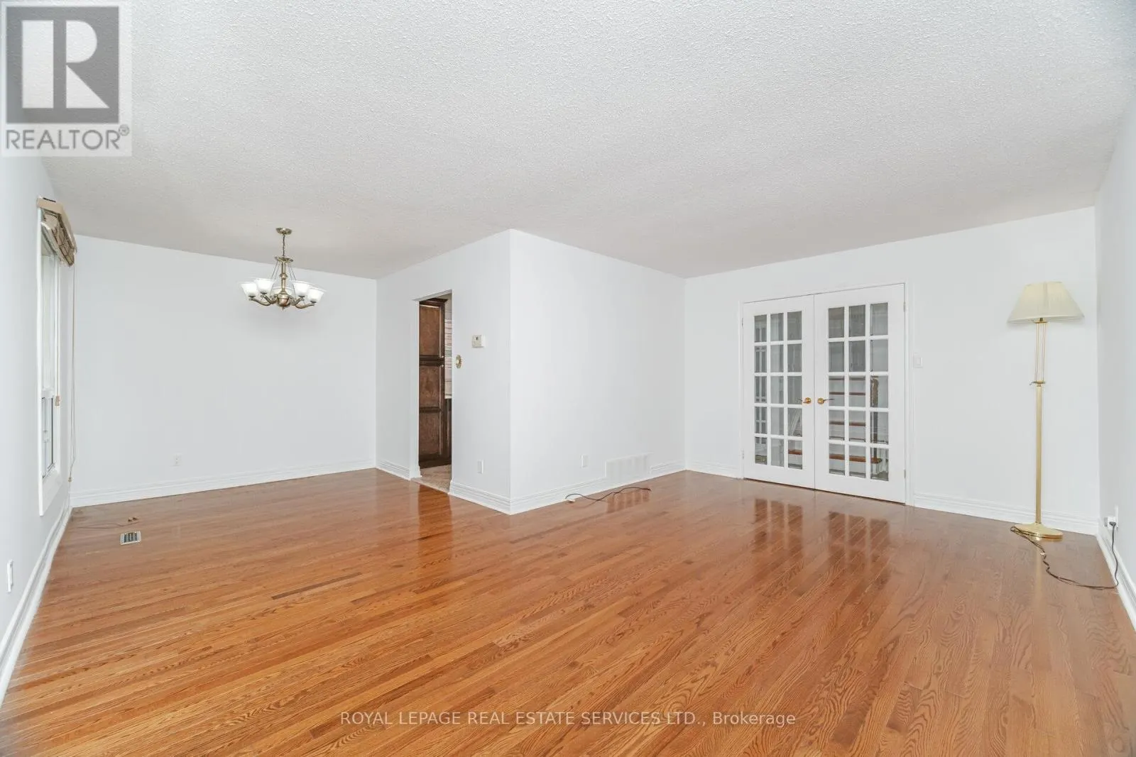 518 VANGUARD CRESCENT