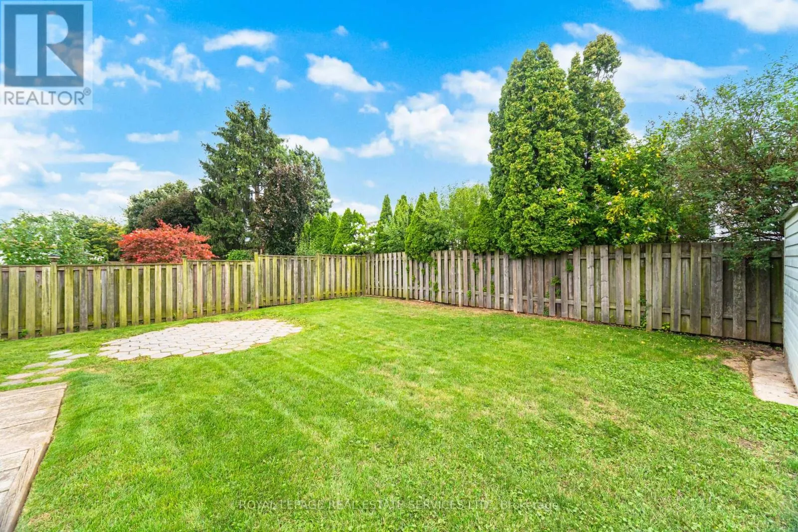 518 VANGUARD CRESCENT
