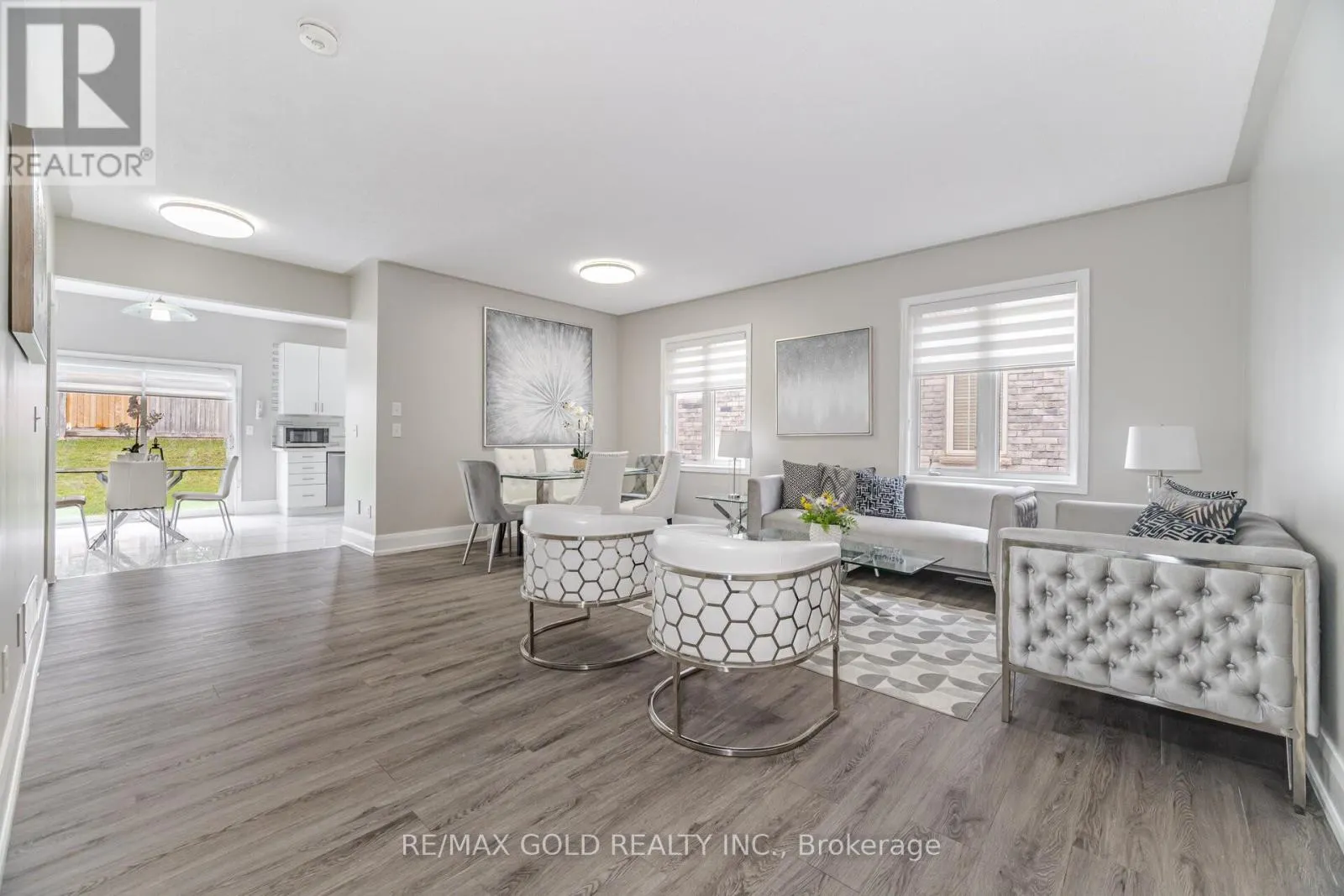 79 DONWOODS COURT