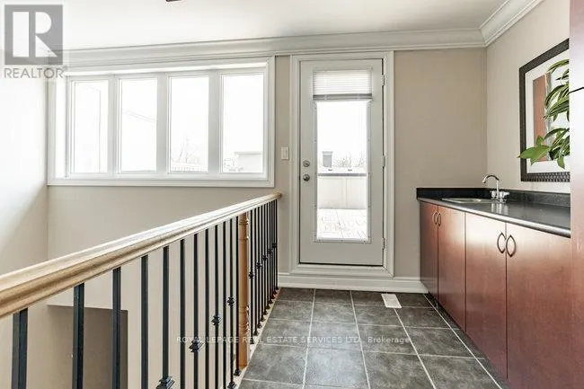 9 - 99 BRANT STREET