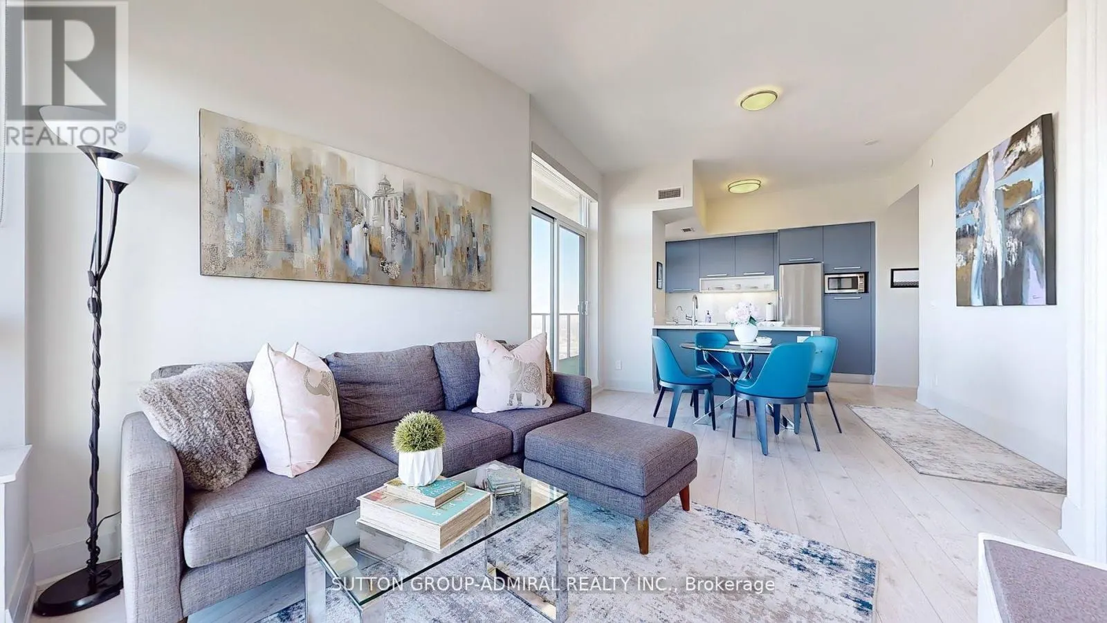 4205 - 36 PARK LAWN ROAD