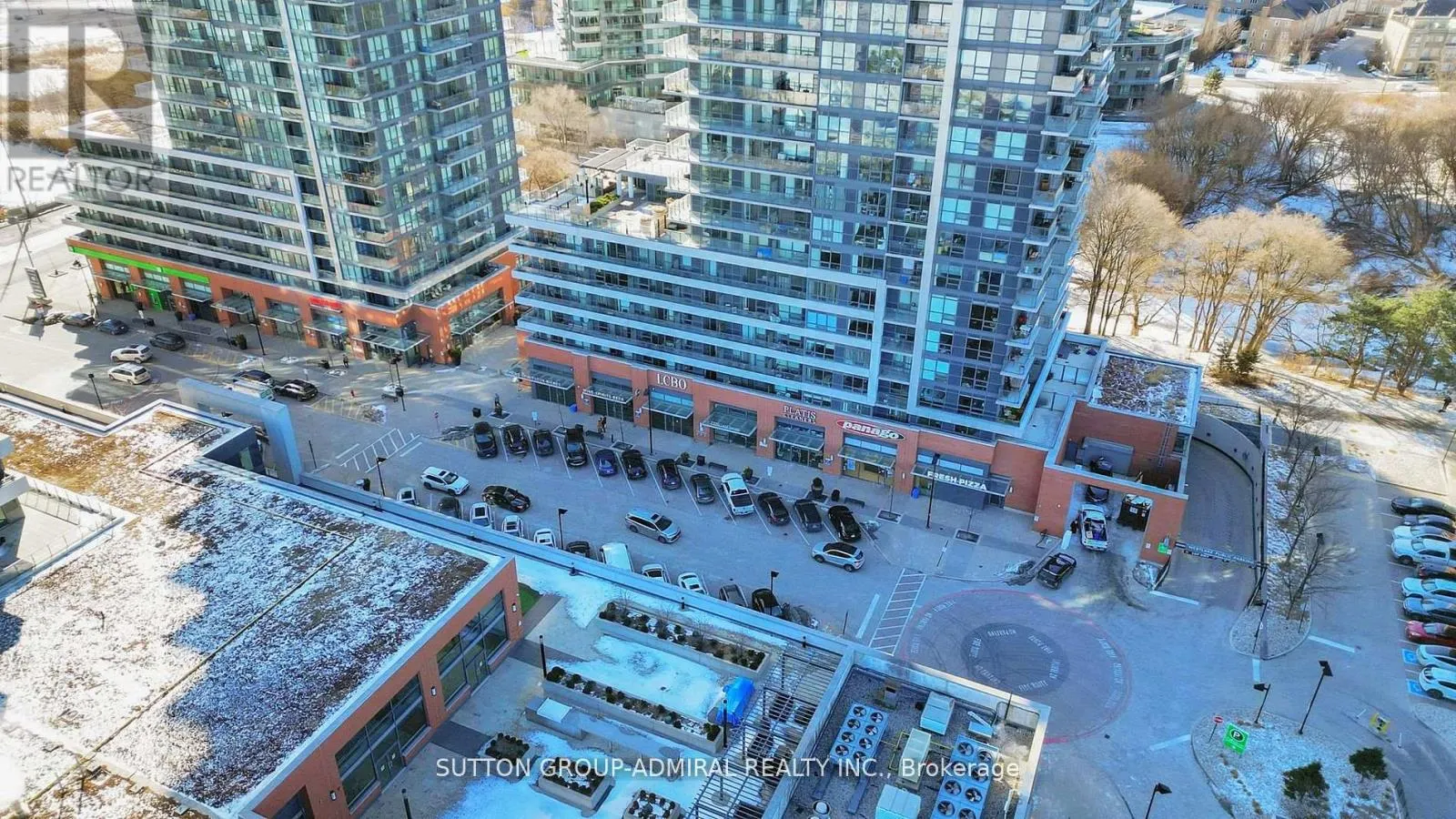4205 - 36 PARK LAWN ROAD