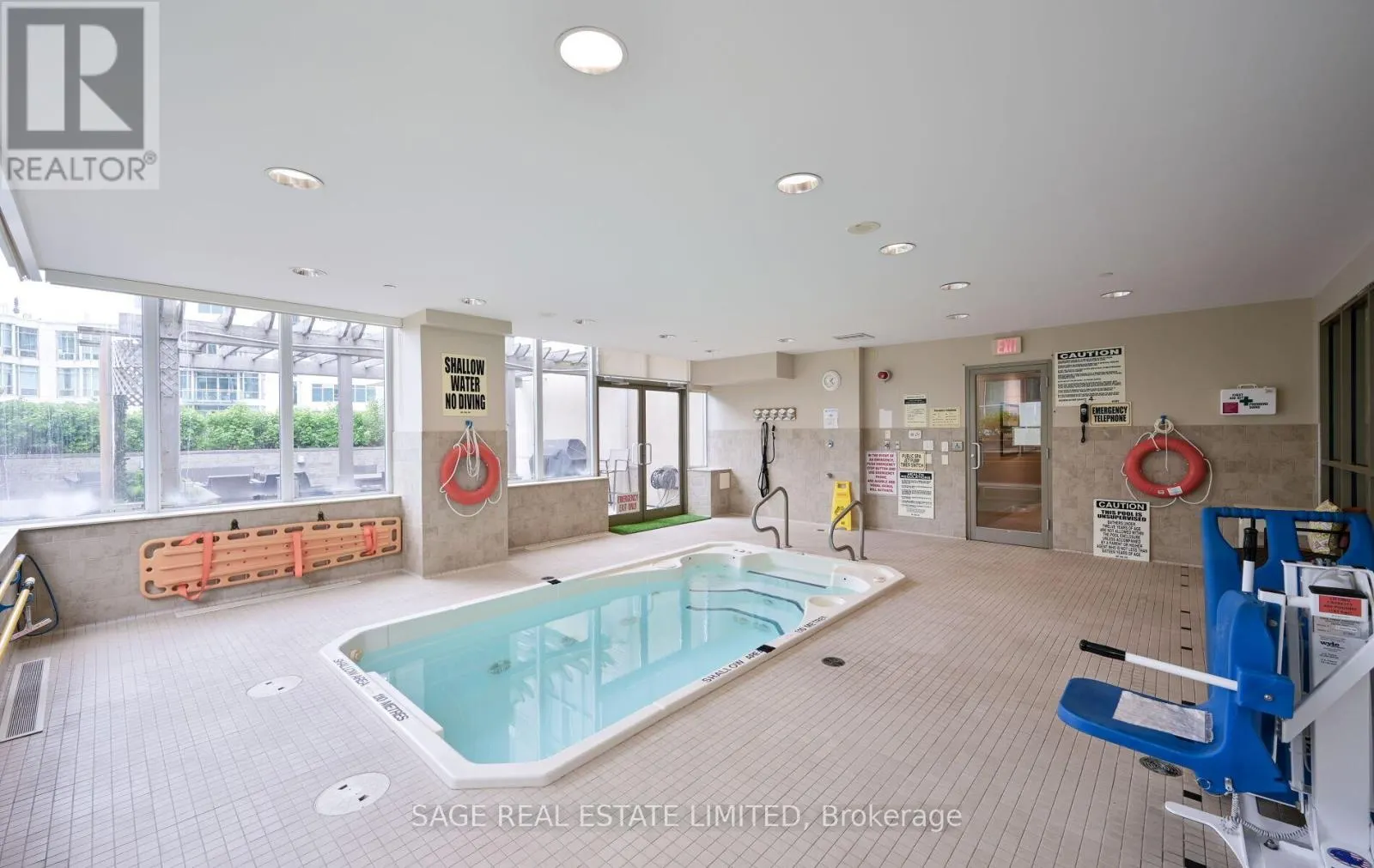 1005 - 3 MARINE PARADE DRIVE