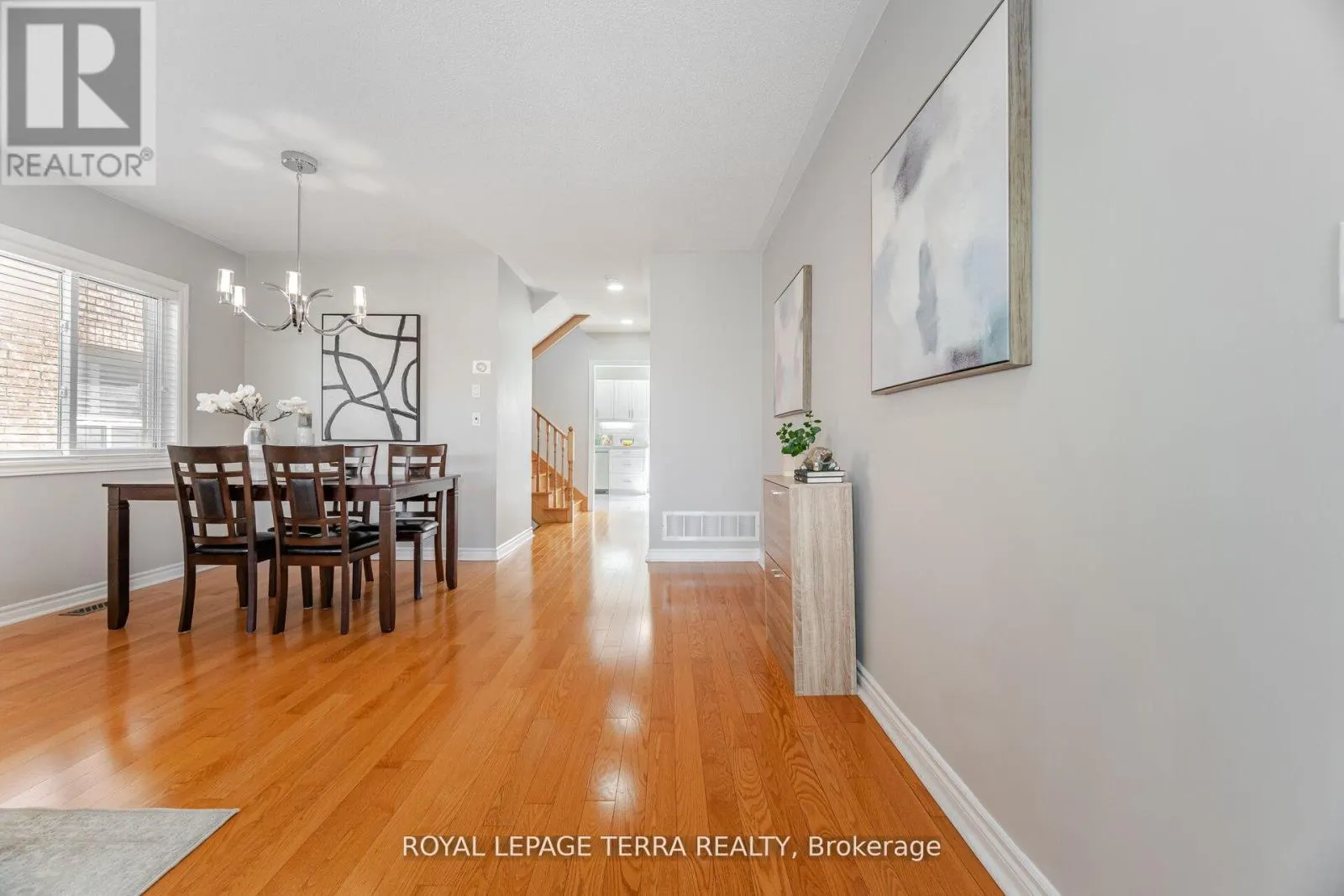 19 VALLEYPARK CRESCENT