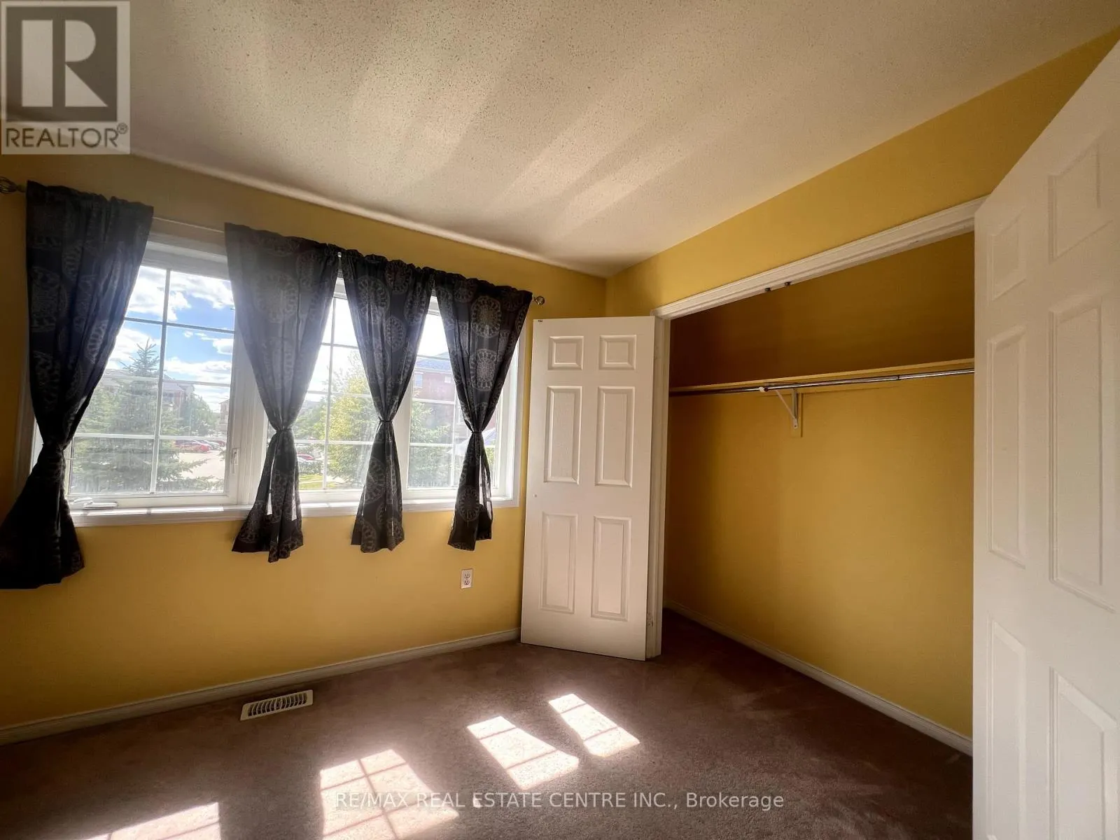 5054 INTREPID DRIVE