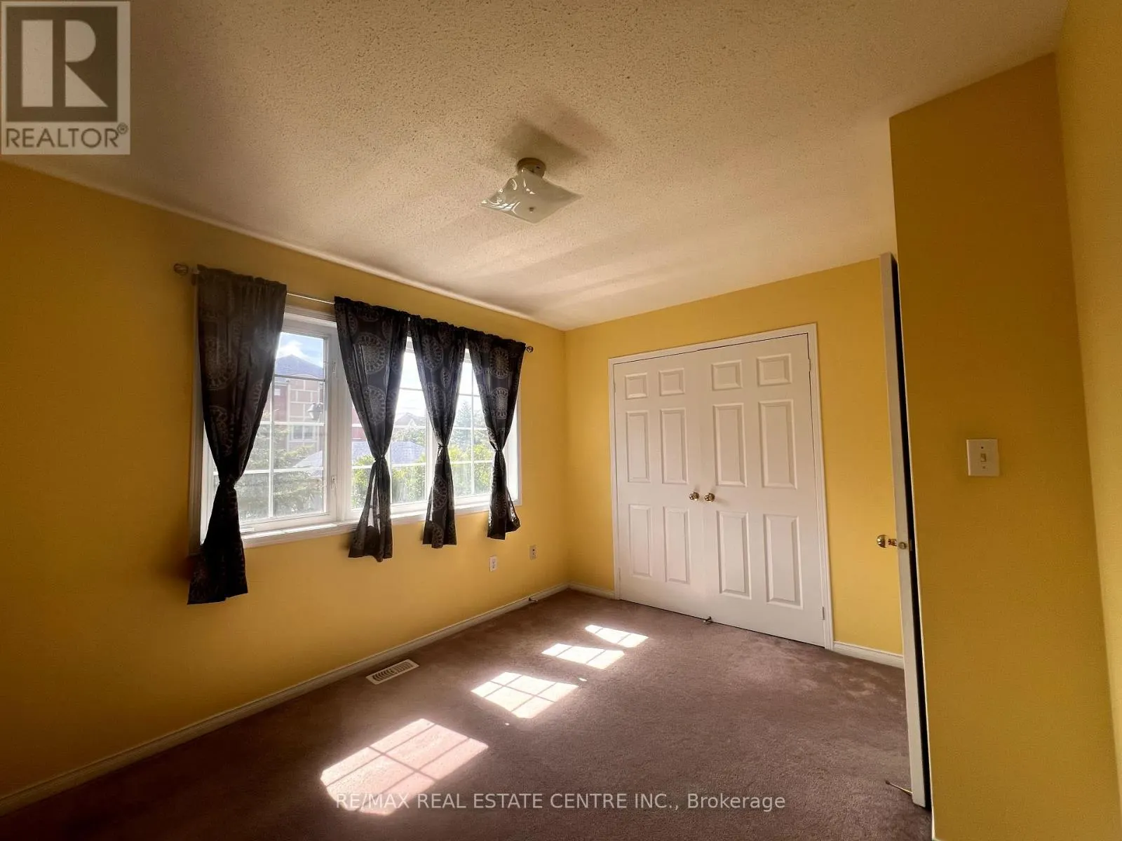 5054 INTREPID DRIVE
