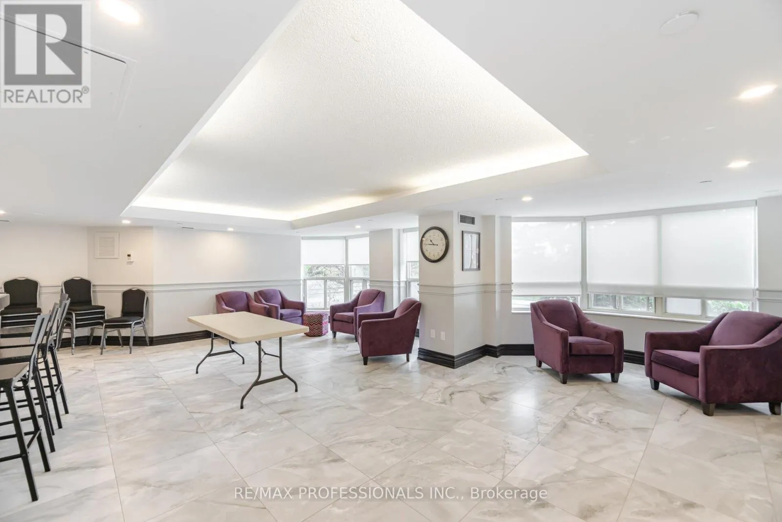 1606 - 335 WEBB DRIVE