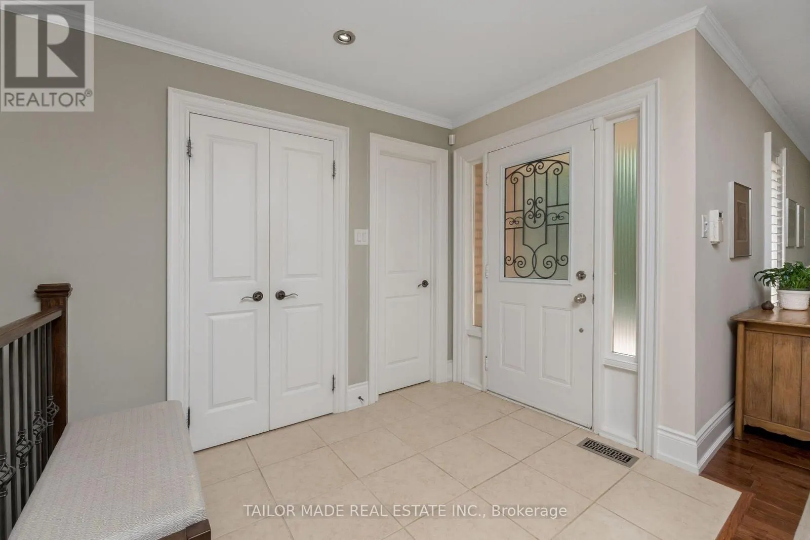 20 LENNOX COURT