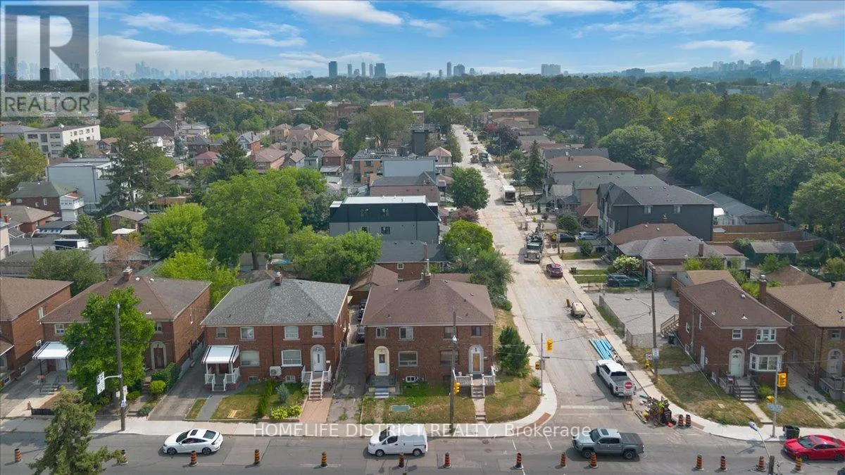 2055 EGLINTON AVENUE W