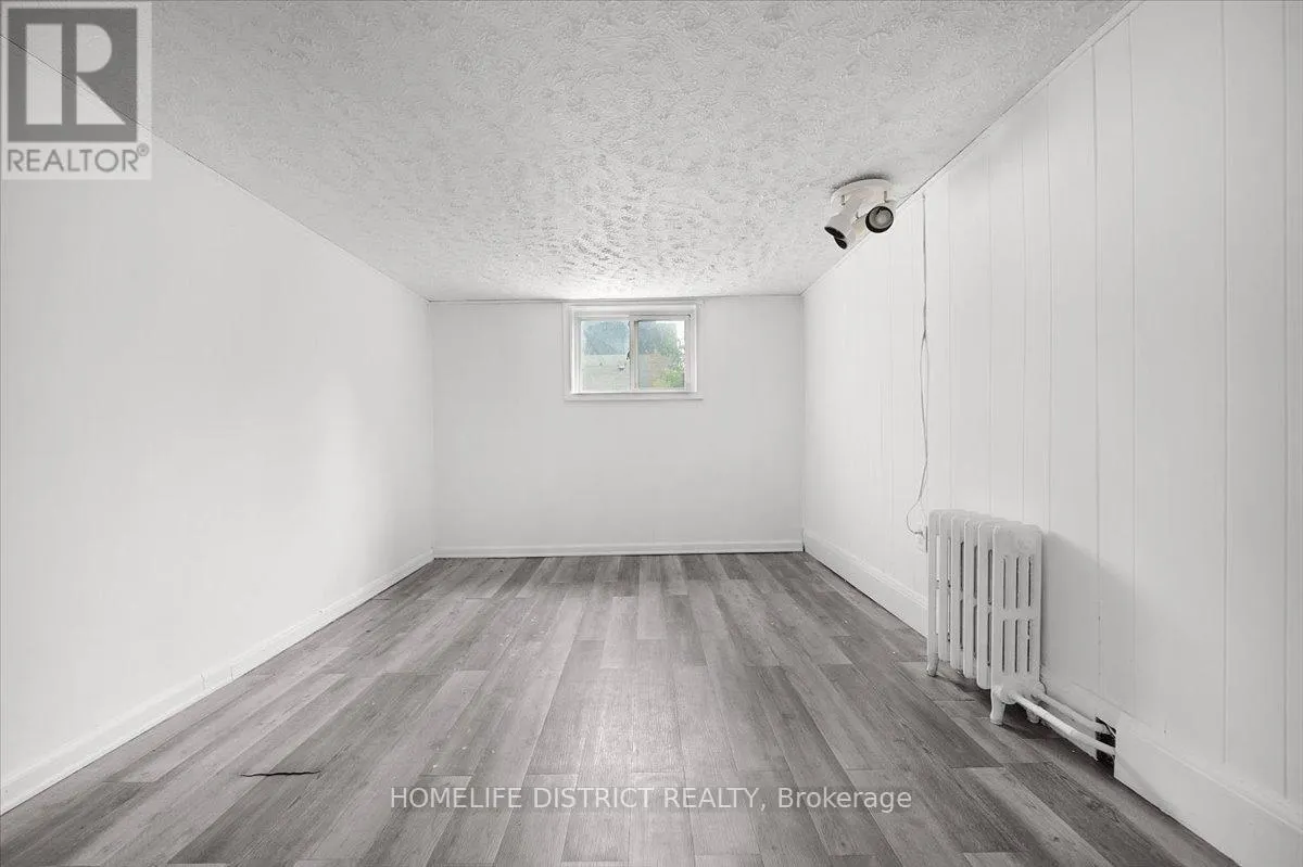 2055 EGLINTON AVENUE W
