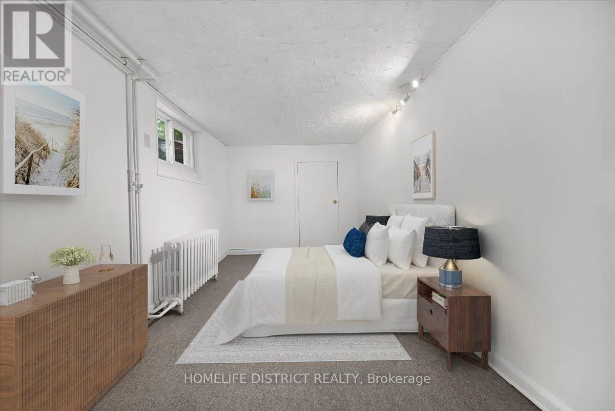 2055 EGLINTON AVENUE W