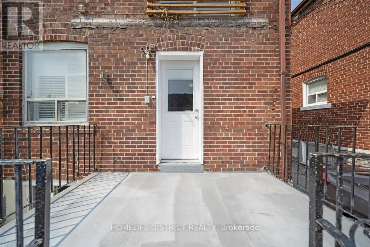 2055 EGLINTON AVENUE W