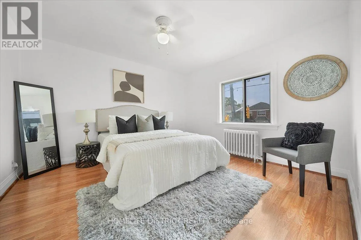 2055 EGLINTON AVENUE W
