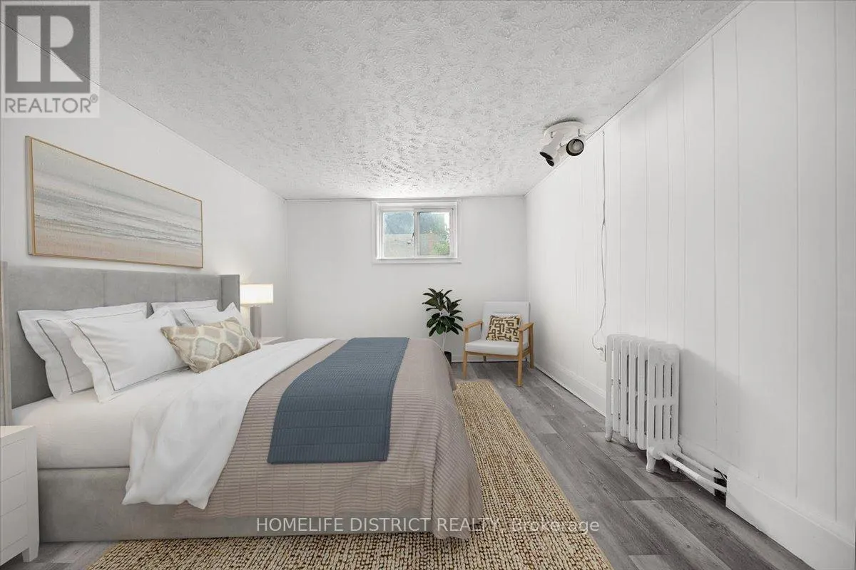 2055 EGLINTON AVENUE W