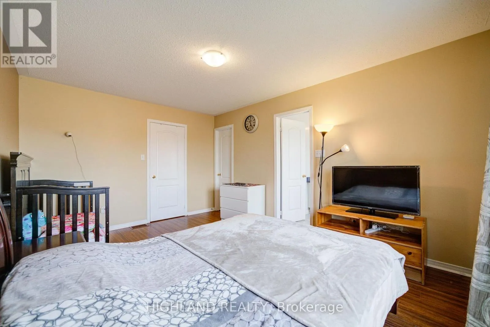 99 - 6399 SPINNAKER CIRCLE