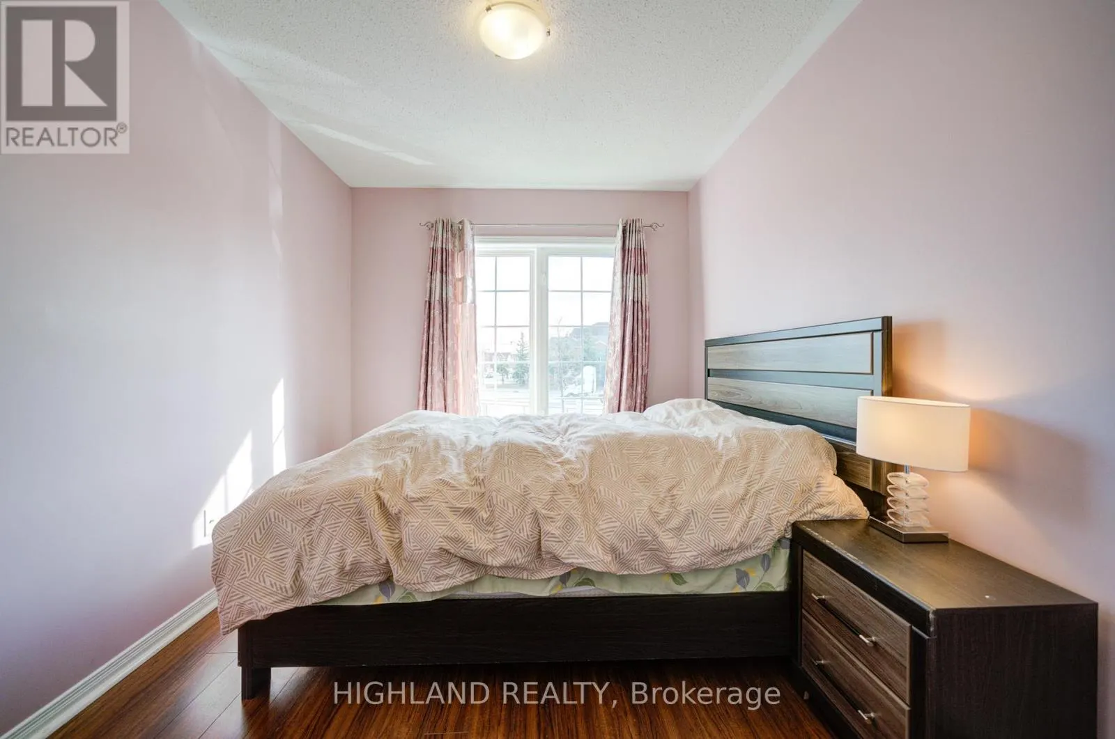 99 - 6399 SPINNAKER CIRCLE