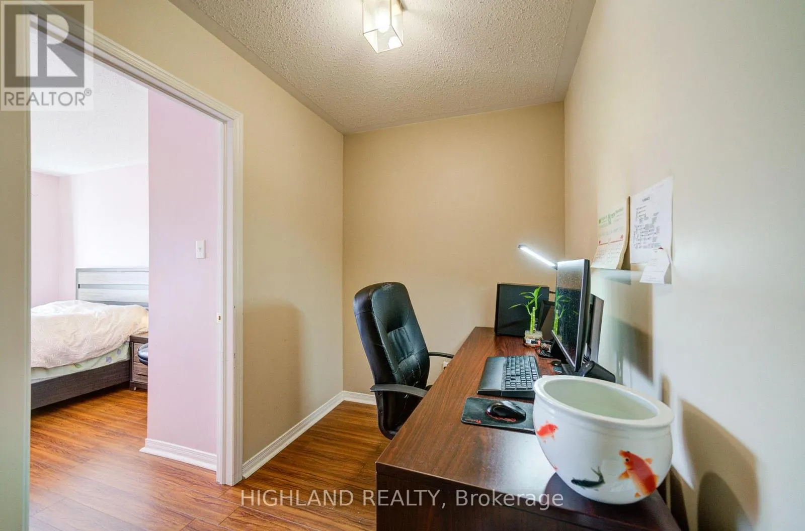 99 - 6399 SPINNAKER CIRCLE