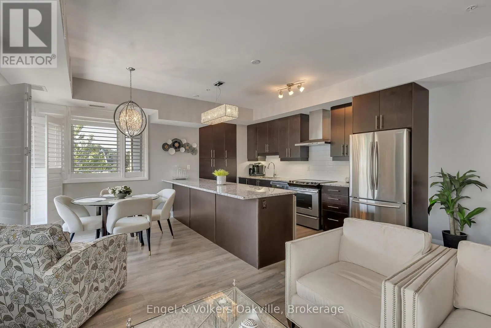 306 - 128 GARDEN DRIVE, #306