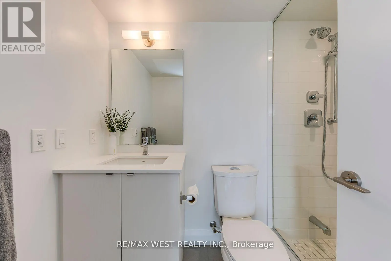 1104 - 1461 LAWRENCE AVENUE W