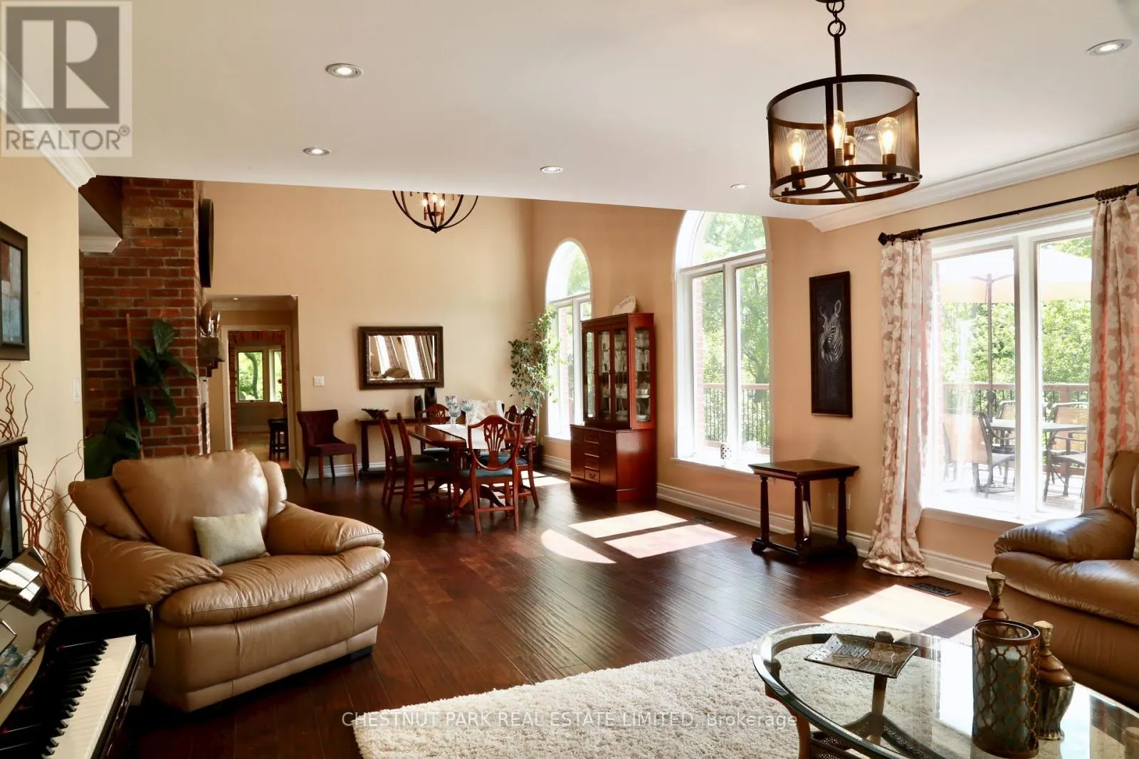 21 SOUTHRIDGE TRAIL