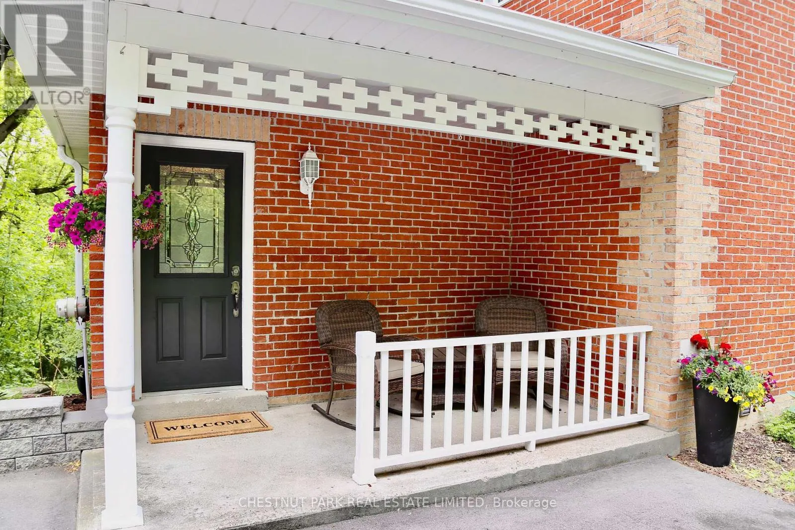 21 SOUTHRIDGE TRAIL