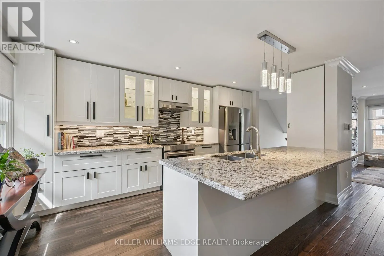 87 - 333 MEADOWS BOULEVARD