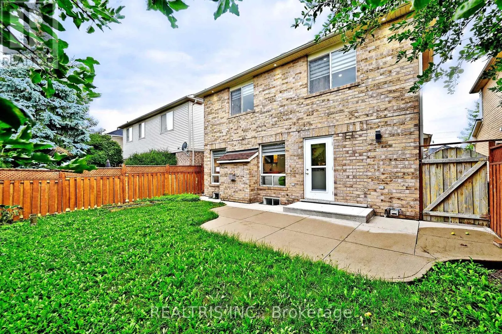 649 MARLEY CRESCENT