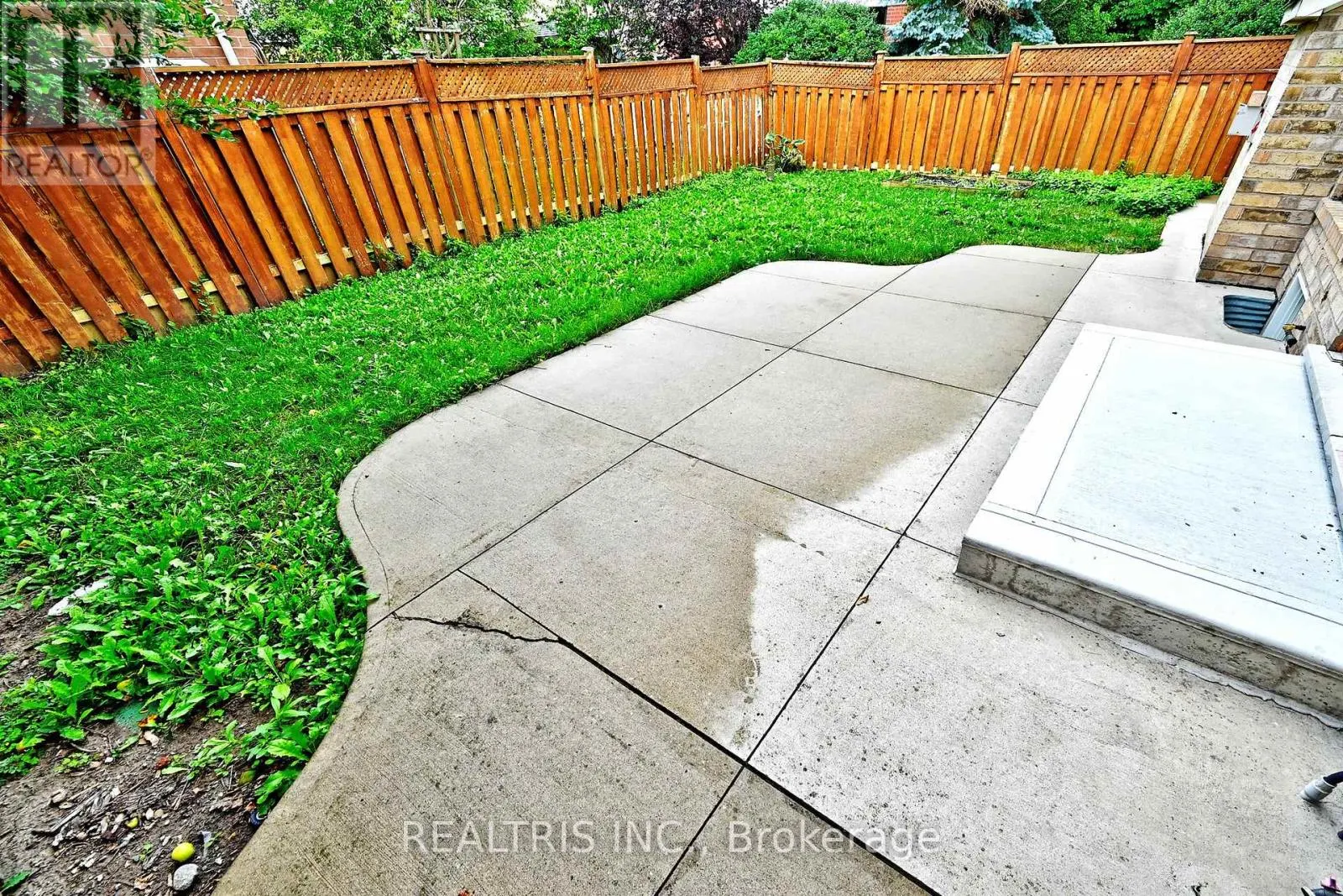 649 MARLEY CRESCENT