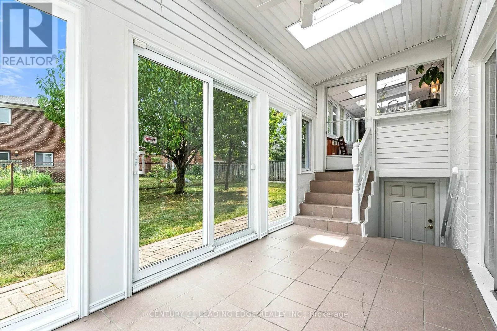 3651 BROOMHILL CRESCENT