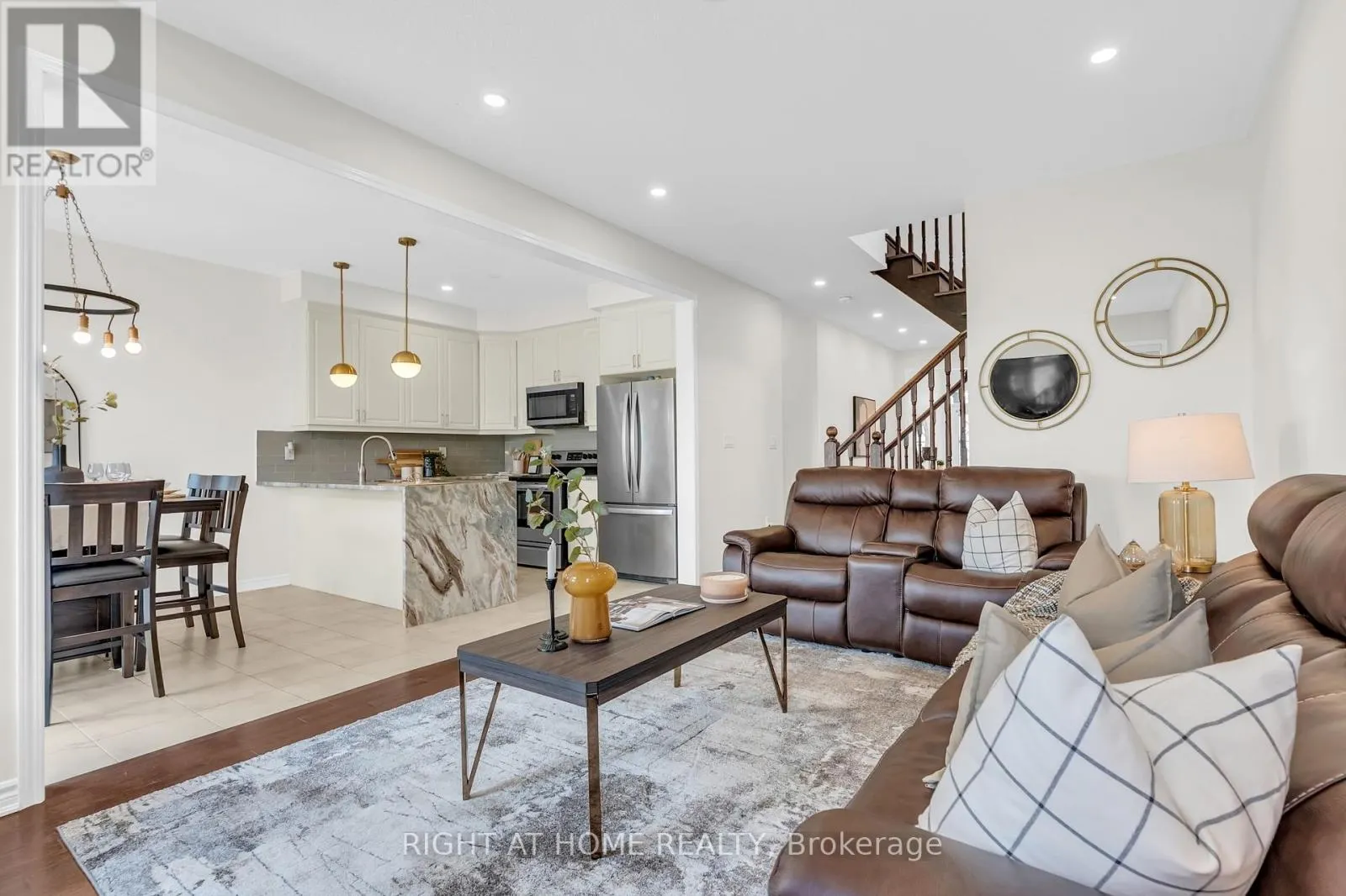 1139 FARMSTEAD DRIVE