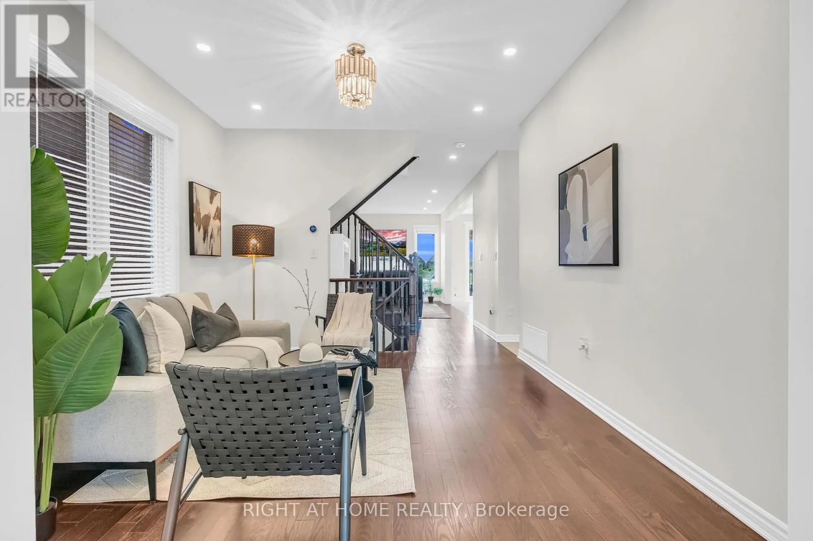 1139 FARMSTEAD DRIVE